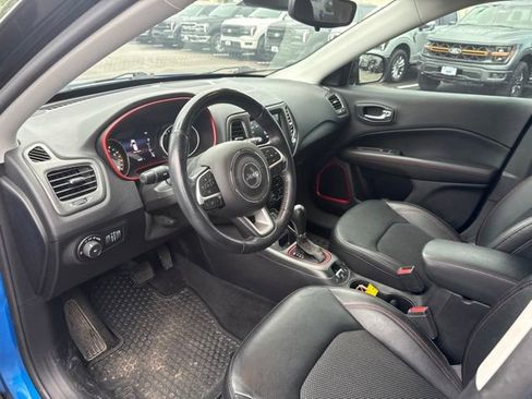 Used 2020 Jeep Compass Trailhawk w/ Cold Weather Group AWD/4WD image 10