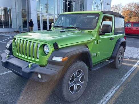 Used 2020 Jeep Wrangler Sport image 2