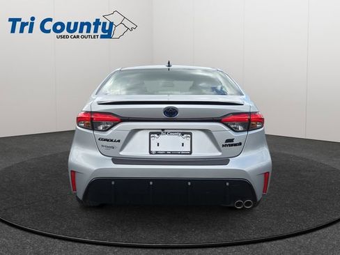 Used 2024 Toyota Corolla SE w/ Convenience Package FWD image 7