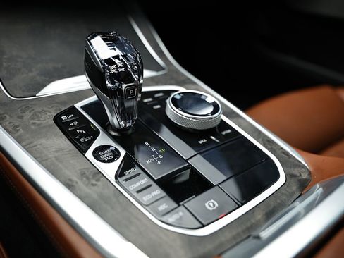 Used 2023 BMW X5 M50i w/ Executive Package AWD/4WD image 39