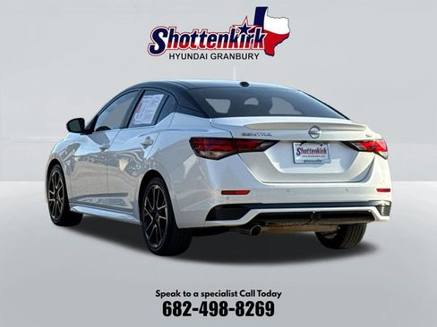 Used 2024 Nissan Sentra SR FWD image 8