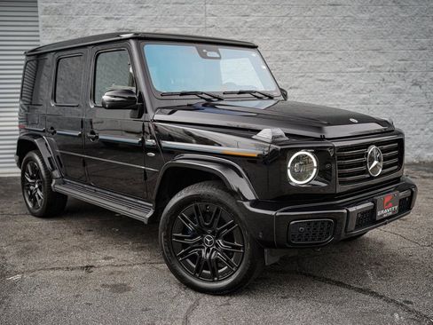 Used 2025 Mercedes-Benz G 580 w/ EQ Technology image 9