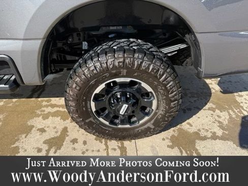 Used 2025 Ford F350 Platinum w/ Tremor Off-Road Package AWD/4WD image 4