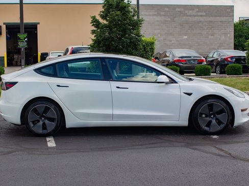Used 2021 Tesla Model 3 Standard Range Plus RWD image 11