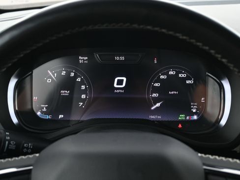 Used 2025 RAM 1500 Limited image 25