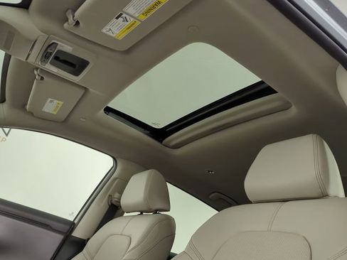 Used 2024 Honda HR-V EX-L image 21