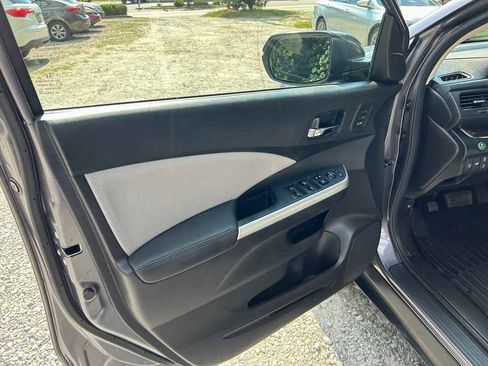 Used 2016 Honda CR-V Touring image 7