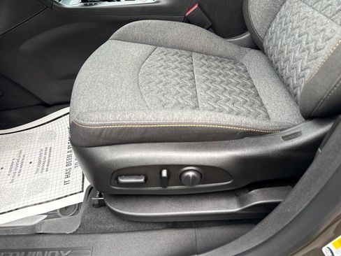 Certified 2024 Chevrolet Equinox LT w/ LPO, Floor Liner Package image 16