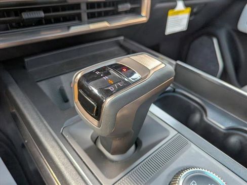 New 2025 GMC Hummer EV 2X AWD/4WD image 12