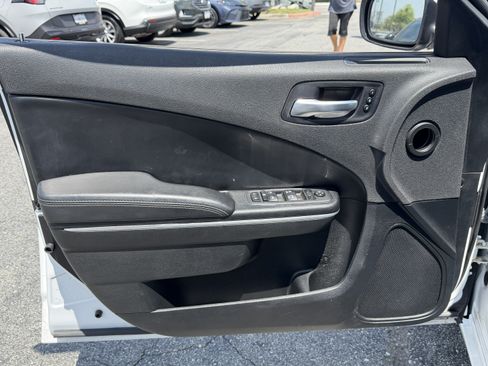 Used 2022 Dodge Charger SXT w/ Leather Interior Group RWD image 10