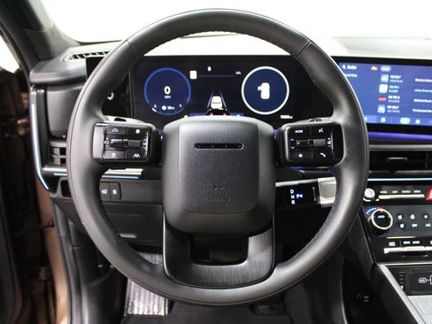 Used 2024 Hyundai Santa Fe Calligraphy image 10