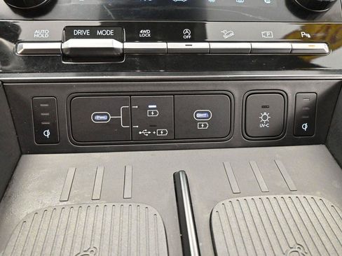 Used 2024 Hyundai Santa Fe Calligraphy AWD/4WD image 26