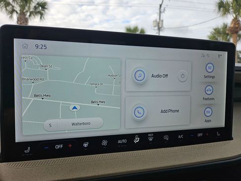 New 2026 Ford Maverick Lariat w/ 4K Tow Package image 16