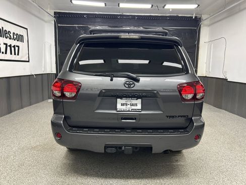 Used 2022 Toyota Sequoia TRD Pro AWD/4WD image 5