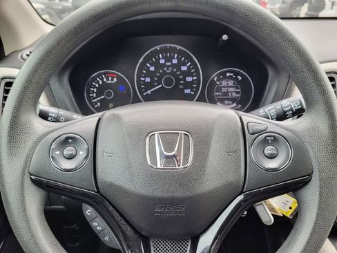 Used 2017 Honda HR-V LX image 15