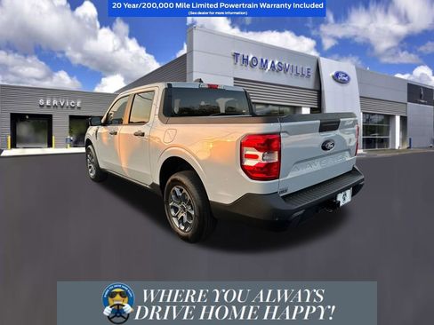 New 2026 Ford Maverick XLT w/ XLT Luxury Package FWD image 4