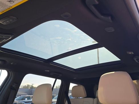 New 2026 Jeep Grand Cherokee Limited image 4