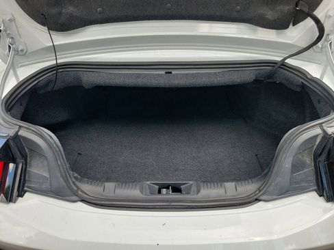 Used 2025 Ford Mustang Premium RWD image 7