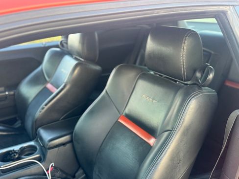 Used 2009 Dodge Challenger SRT8 w/ SRT Option Group II image 13