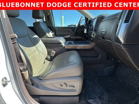 Used 2017 Chevrolet Silverado 1500 LTZ w/ Texas Edition image 24