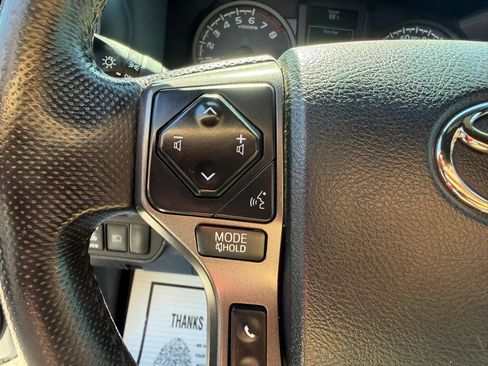 Used 2019 Toyota Tacoma TRD Sport w/ Technology Package AWD/4WD image 21