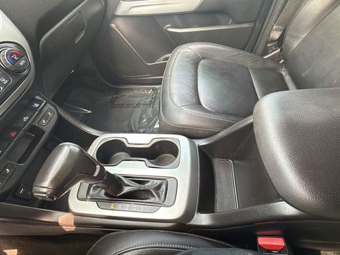 Used 2016 Chevrolet Colorado LT w/ Luxury Package, Chrome AWD/4WD image 20