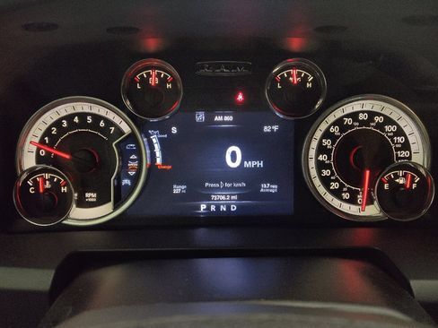 Used 2016 RAM 1500 Lone Star RWD image 23