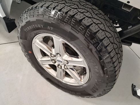 Used 2025 Ford F150 XLT w/ Equipment Group 301A Standard AWD/4WD image 13