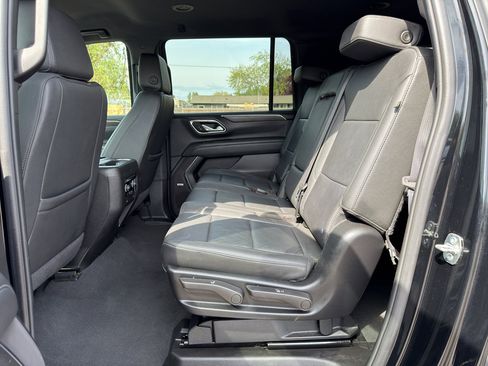 Used 2024 Chevrolet Suburban LT AWD/4WD image 16