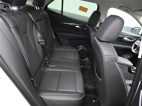 Used 2023 Buick Envision Essence image 8