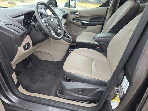 Used 2015 Ford Transit Connect Titanium image 16