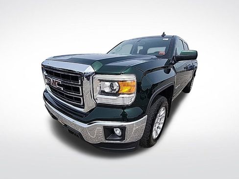 Used 2015 GMC Sierra 1500 SLE w/ SLE Value Package AWD/4WD image 3