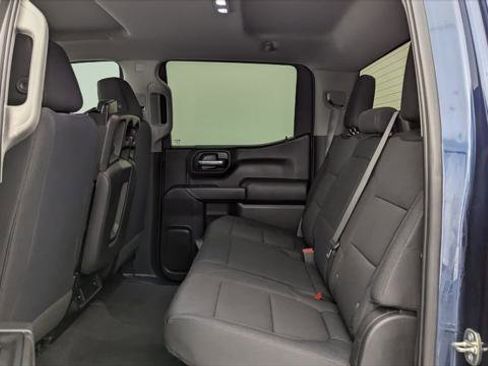 Used 2020 GMC Sierra 1500 2WD Crew Cab w/ Sierra Value Package image 17