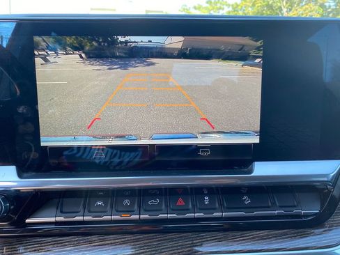 Used 2023 GMC Sierra 1500 Elevation w/ X31 Off-Road Package image 21