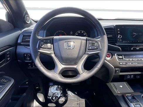 Used 2024 Honda Ridgeline TrailSport image 6