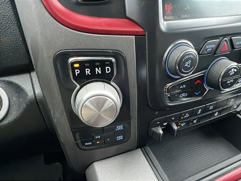 Used 2016 RAM 1500 Rebel w/ Luxury Group image 32