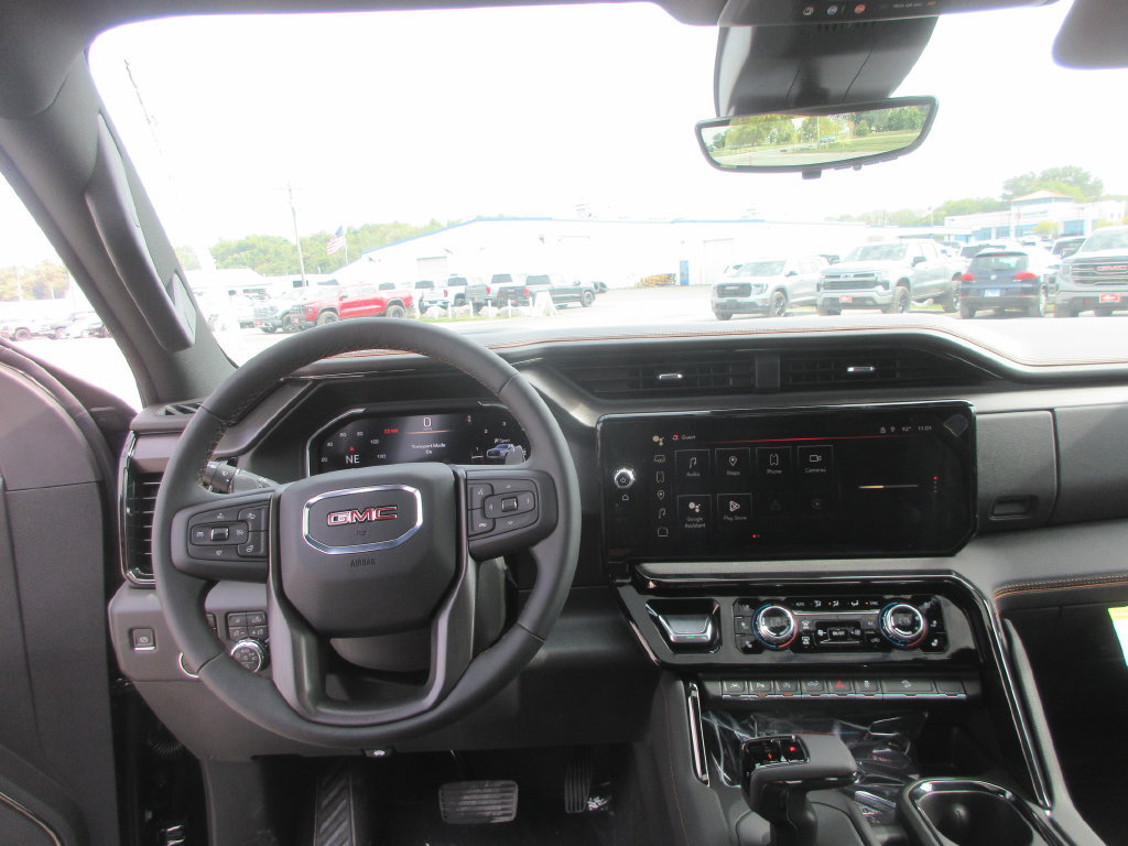 New 2026 GMC Sierra 1500 AT4 w/ AT4 Premium Package AWD/4WD image 18