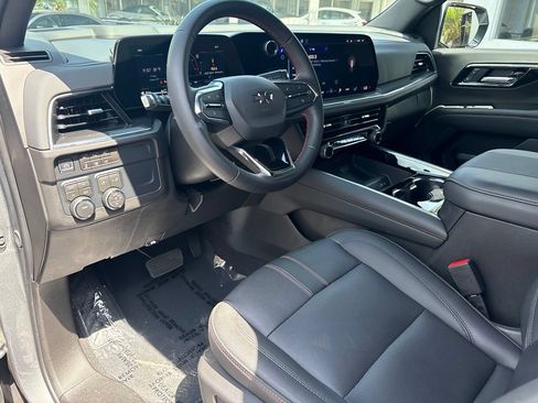 Used 2026 Chevrolet Tahoe RST AWD/4WD image 7