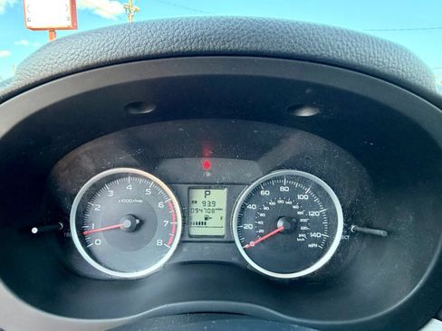 Used 2017 Subaru Forester 2.5i Premium w/ All-Weather Package AWD/4WD image 37