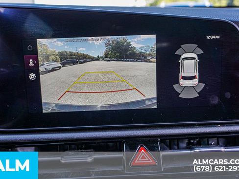 Used 2023 Kia Niro SX image 38