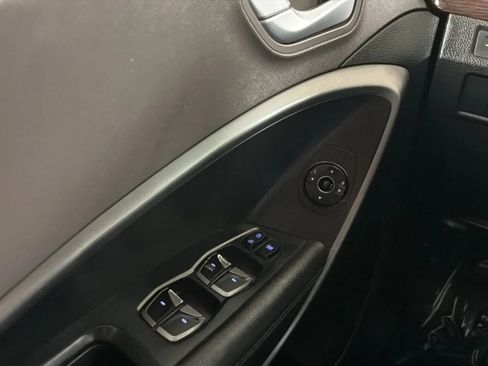 Used 2018 Hyundai Santa Fe Sport FWD image 15