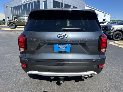 Used 2020 Hyundai Palisade SE image 4