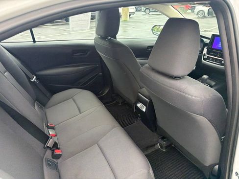 Used 2026 Toyota Corolla LE FWD image 12