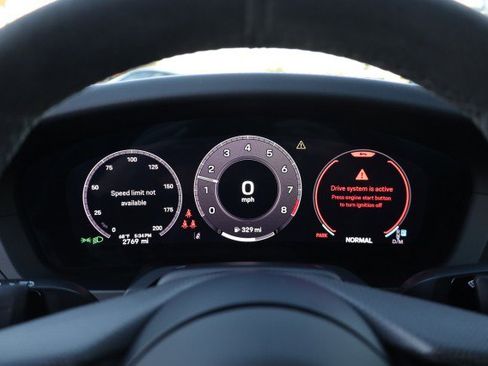 Used 2025 Porsche 911 Carrera image 29