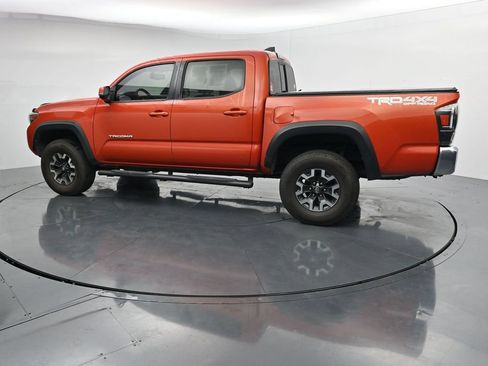 Used 2016 Toyota Tacoma TRD Off-Road w/ Towing Package AWD/4WD image 5