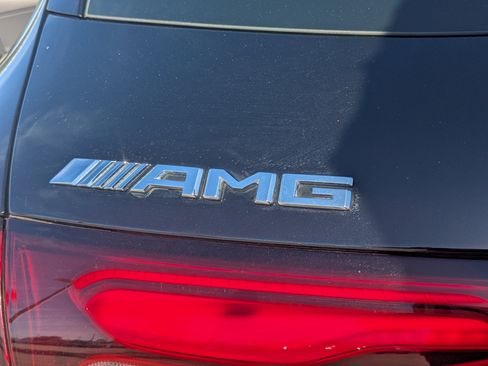 Used 2025 Mercedes-Benz GLC 43 AMG AMG GLC 43 image 16