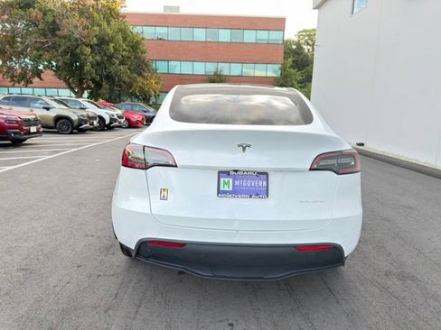 Used 2023 Tesla Model Y Long Range AWD/4WD image 7