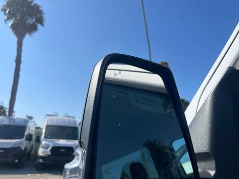 Used 2026 Ford Transit 350 XLT RWD image 11