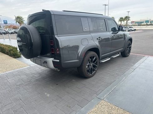 Used 2023 Land Rover Defender 130 First Edition image 5