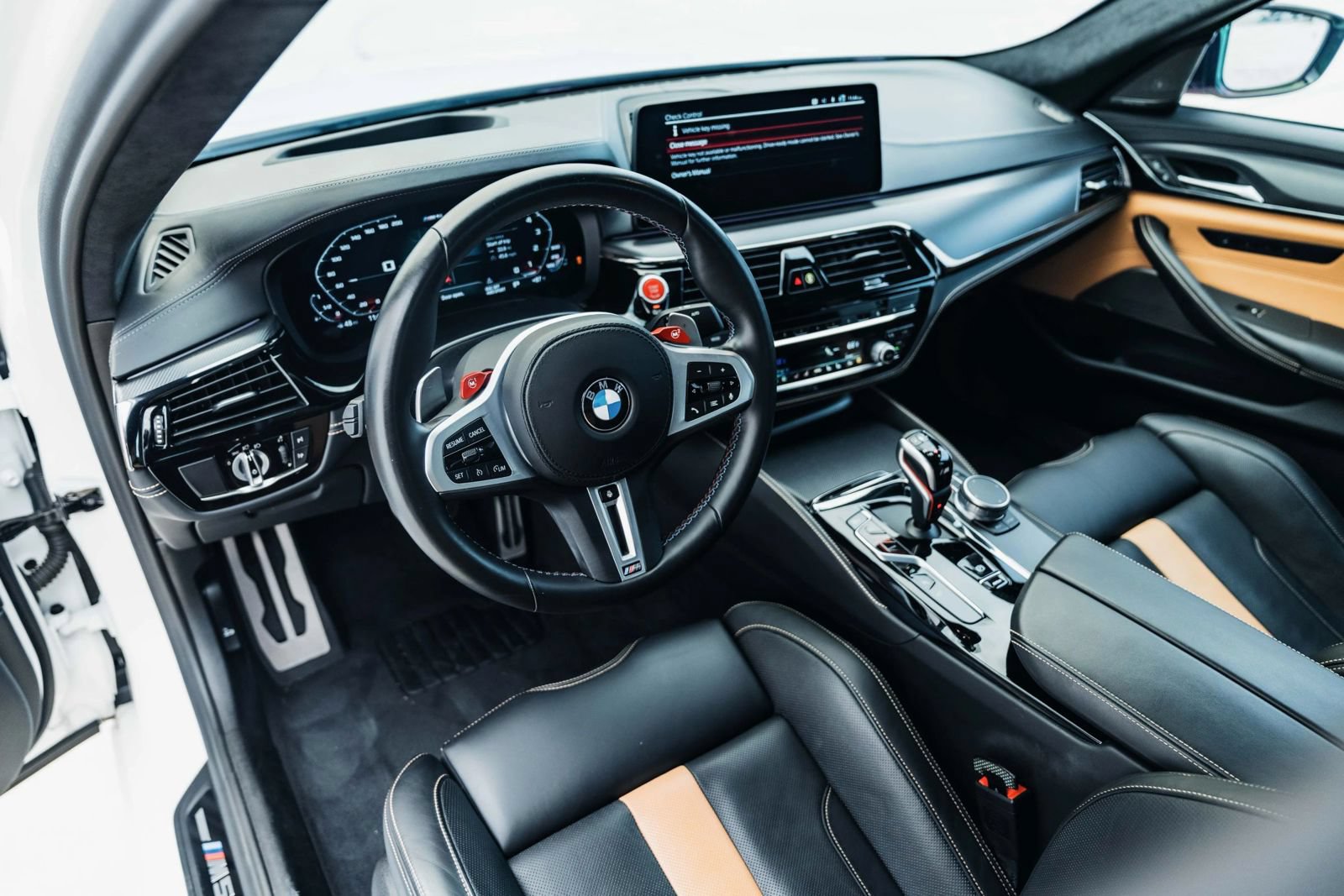Used 2022 BMW M5 w/ Competition Package AWD/4WD image 23
